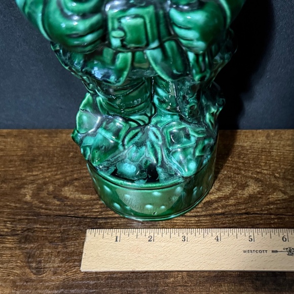 Leprechaun Decanter - Picture 12 of 16